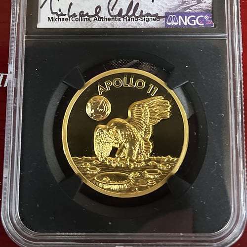 2019 Apollo 11 Gold Coin - Obverse